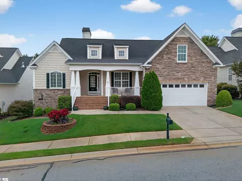218 Medford Dr, Greer, SC 29650