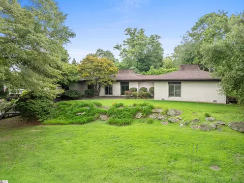 16 Darien Way, Greenville, SC 29615