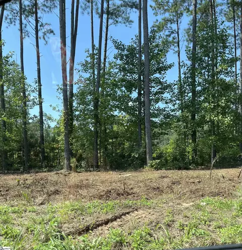 812 Kist Rd, Greer, SC 29651