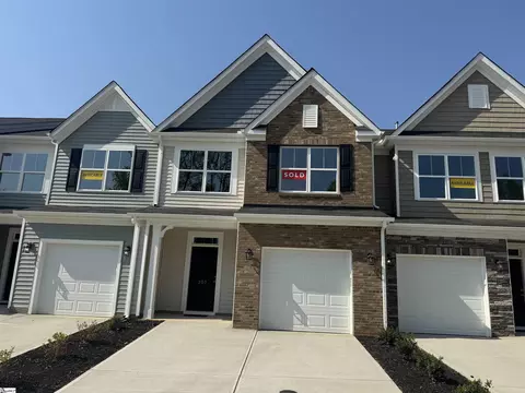 203 Spartina Ct, Spartanburg, SC 29307