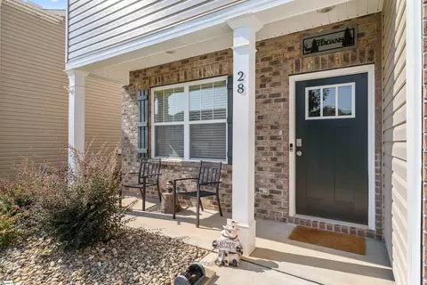 Exterior - 28 Oak Edge Ln, Greer, SC 29651 photo 2 of 7