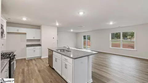 513 Whitewater Rdg, Seneca, SC 29678 photo 5