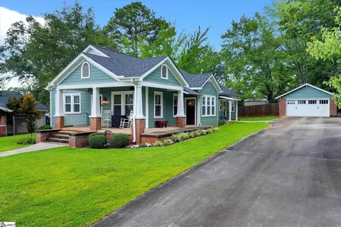 305 E A Ave, Easley, SC 29641