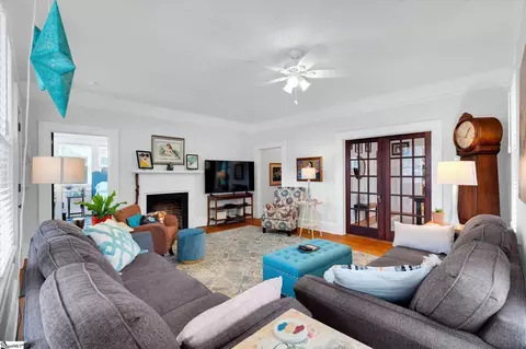Living - 305 E A Ave, Easley, SC 29641 photo 2 of 2
