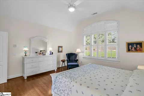 Bedroom - 507 Thorington Ct, Greer, SC 29651 photo 2 of 8