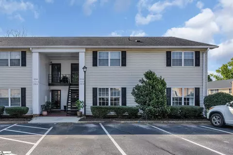 925 Cleveland St #235, Greenville, SC 29601