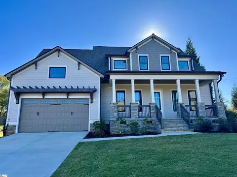 813 Batten Cottage Ct, Boiling Springs, SC 29316