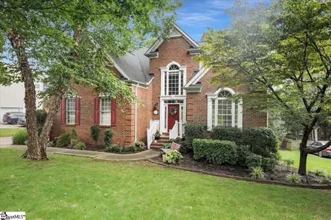 5 Whiffletree Dr, Simpsonville, SC 29680