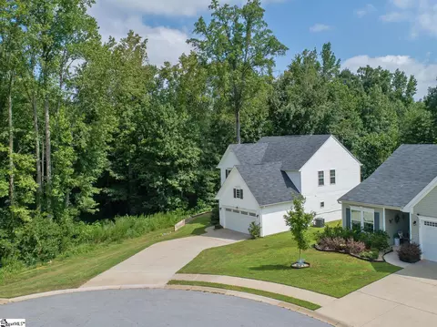 112 Henley Ct, Easley, SC 29642