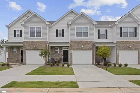 1207 Charlotte Hill St, Piedmont, SC 29673