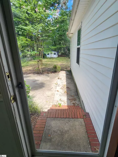 Exterior - 908 Chester Cir, Pendleton, SC 29670 photo 3 of 5