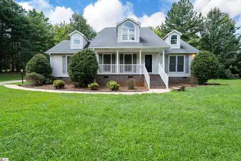 167 W Mcelhaney Rd, Taylors, SC 29687