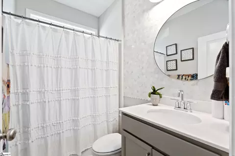 Bath - 8 Octavia Rd, Taylors, SC 29687 photo 1 of 1