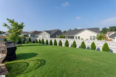 Exterior - 8 Octavia Rd, Taylors, SC 29687 photo 6 of 9