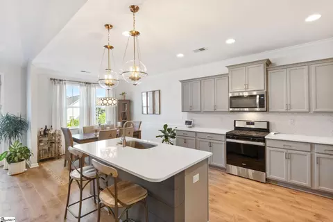 Kitchen - 8 Octavia Rd, Taylors, SC 29687 photo 1 of 3