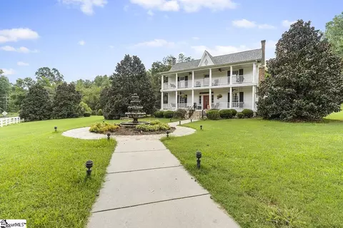733 Willard Rd, Greenwood, SC 29649