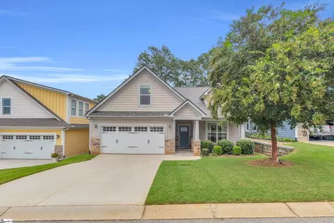 124 Benton Park Dr, Powdersville, SC 29642
