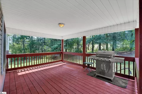 Exterior - 200 Cecil Dr, Liberty, SC 29657 photo 5 of 7