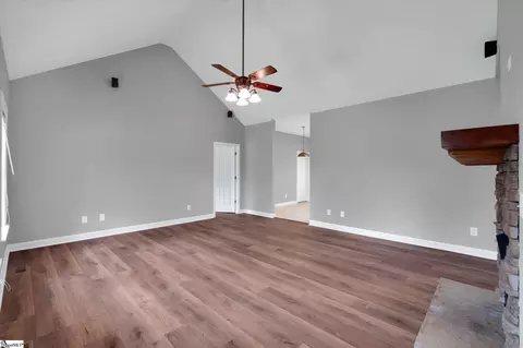 Living - 200 Cecil Dr, Liberty, SC 29657 photo 1 of 9