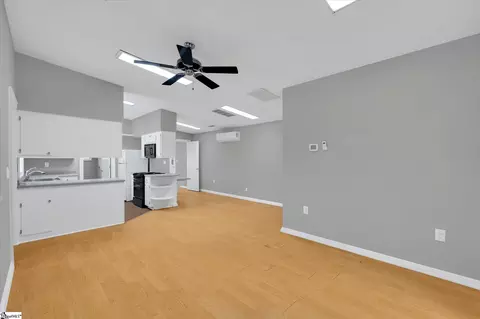 Living - 200 Cecil Dr, Liberty, SC 29657 photo 7 of 9