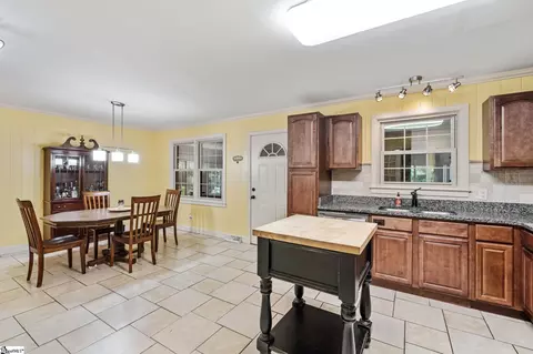 Kitchen - 308 Andrew Ave, Easley, SC 29640 photo 3 of 4