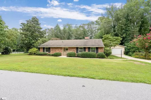Exterior - 308 Andrew Ave, Easley, SC 29640 photo 2 of 10