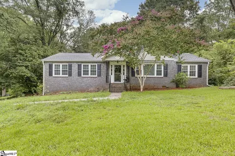 116 Corrine Dr, Greenville, SC 29607