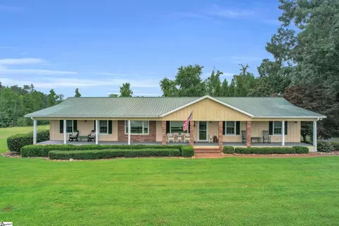 10065 New Cut Rd, Campobello, SC 29322