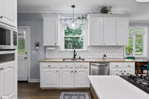 232 Byars St, Greer, SC 29651 photo 9