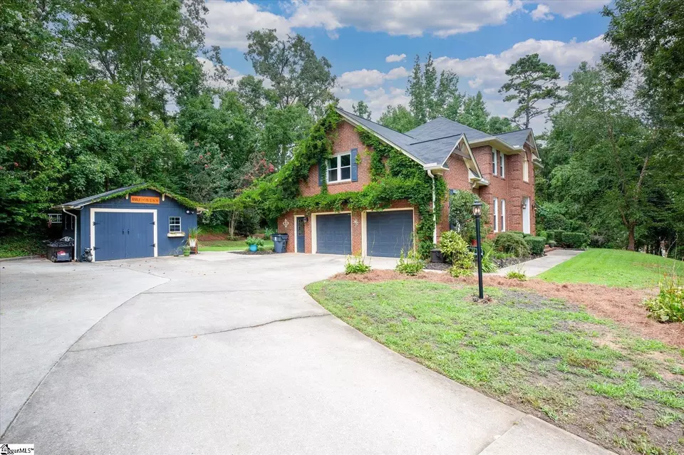 Exterior - 232 Byars St, Greer, SC 29651 photo 7 of 12