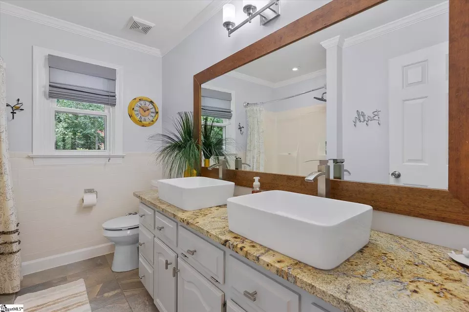 Bath - 232 Byars St, Greer, SC 29651 photo 3 of 4