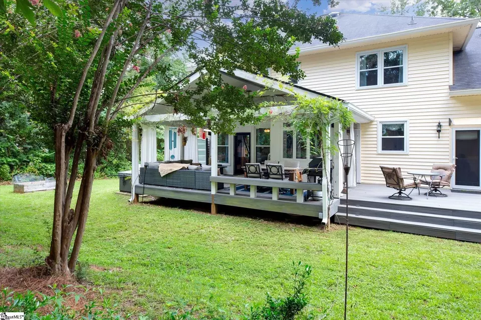 Exterior - 232 Byars St, Greer, SC 29651 photo 5 of 12