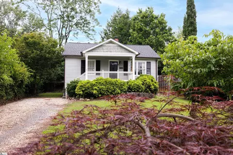 222 Buist Ave, Greenville, SC 29609