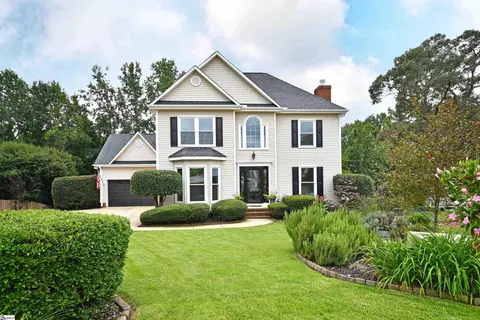 123 Ramble Rose Ct, Simpsonville, SC 29681