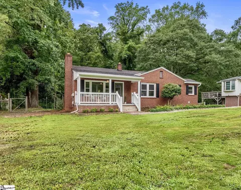 522 Forest Ln, Belton, SC 29627