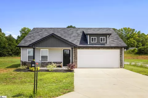 440 Cemetery Rd, Cowpens, SC 29330