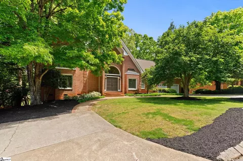 103 Greenleaf Ln, Easley, SC 29642