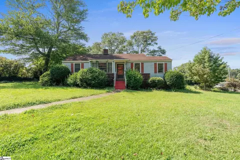 122 Legrand Blvd, Greenville, SC 29607