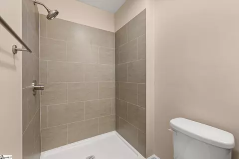 Bath - 107 Sherry Ln, Easley, SC 29640 photo 2 of 4