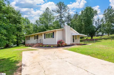 Exterior - 107 Sherry Ln, Easley, SC 29640 photo 4 of 4