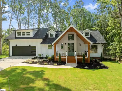 209 Gerald Dr, Simpsonville, SC 29681