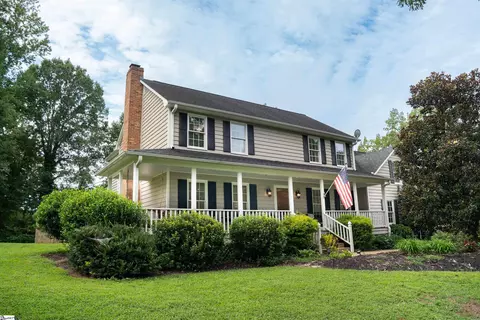 307 Lakewinds Blvd, Inman, SC 29349