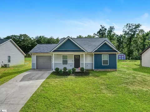 164 Old Airport Rd, Chesnee, SC 29323
