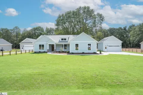 1284 Mount Carmel Rd, Gray Court, SC 29645