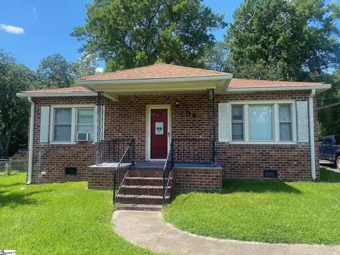 748 S Line Ext, Greer, SC 29651