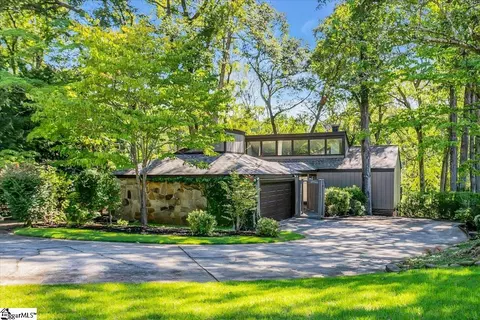 201 Long Point Way, Simpsonville, SC 29681