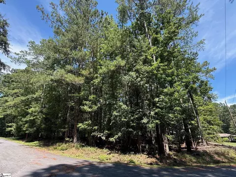00 Trey Ln, Ware Shoals, SC 29692
