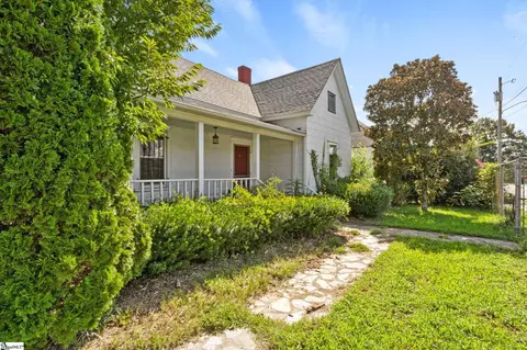 35 Burdette St, Greenville, SC 29611