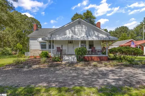 549 Mckittrick Bridge Rd, Fountain Inn, SC 29644