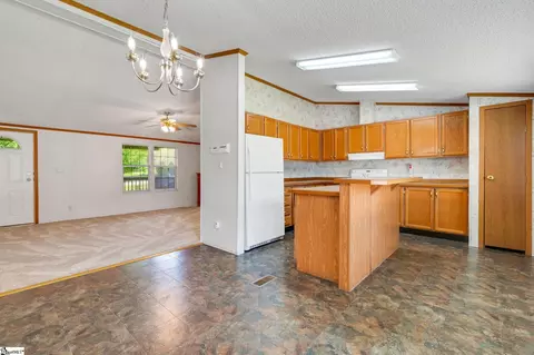 1608 S Mcelhaney Rd, Greer, SC 29651 photo 9
